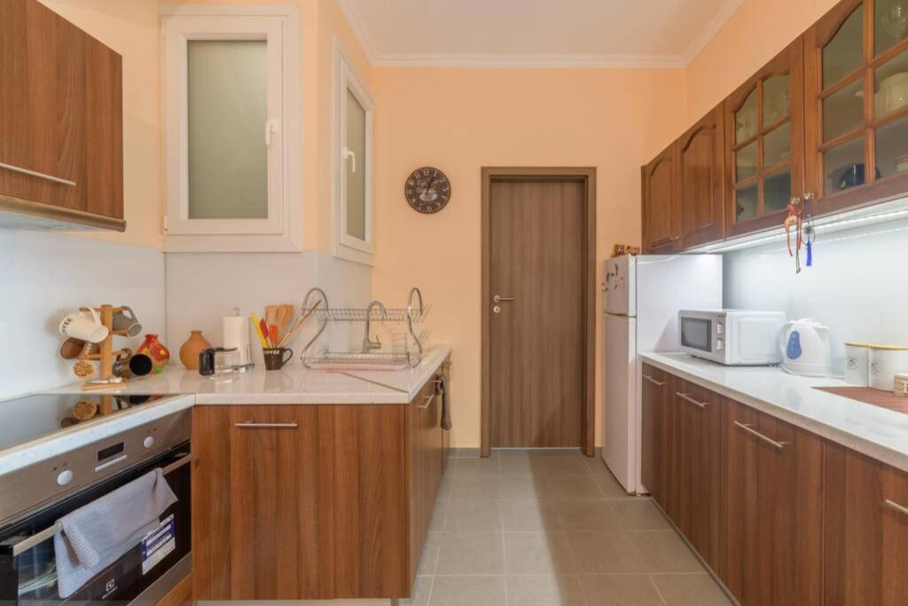 Bright Newly Renovated Apt Near Beach & Center+Ac Anemomylos Екстериор снимка