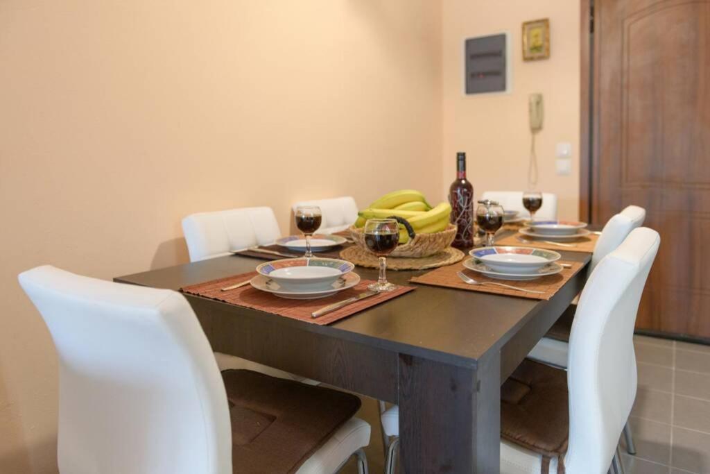 Bright Newly Renovated Apt Near Beach & Center+Ac Anemomylos Екстериор снимка